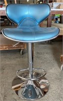 Telescoping Bar Stool