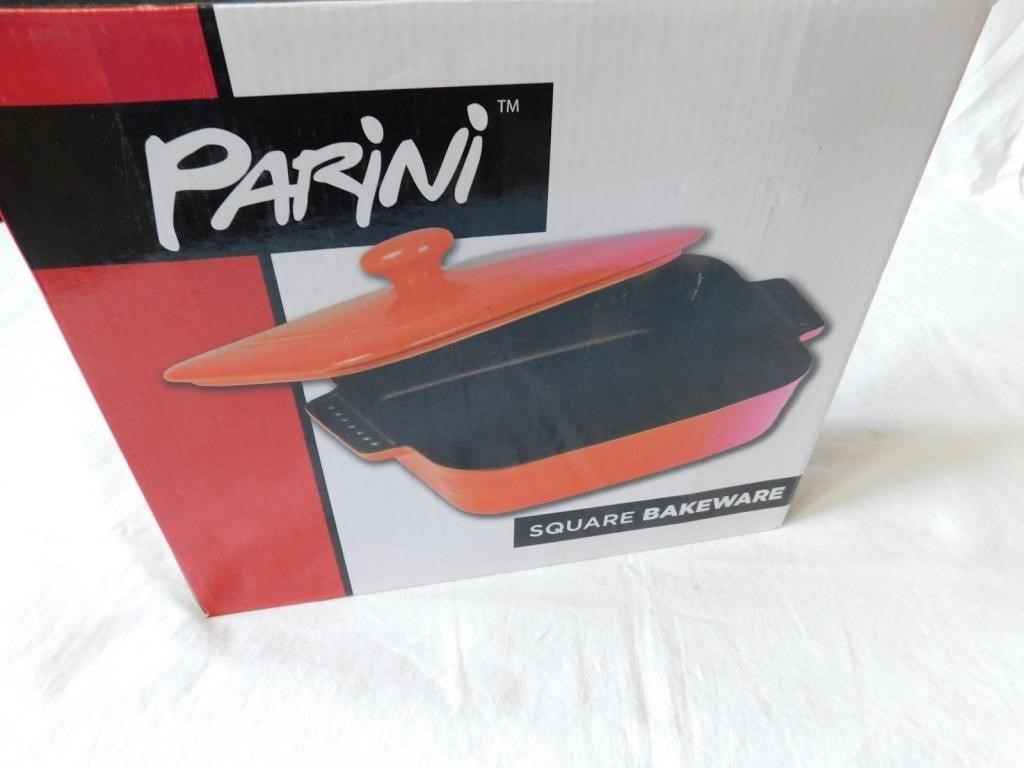 Parini, Orange square bakeware, unopened