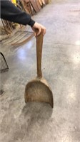 Wood shovel