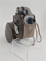 VTG REVARE 8 MODEL 88 8MM MOVIE CAMERA IN ORIGINAL