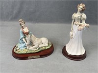 Pair of Figurine