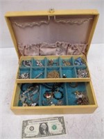 Vintage Jewelry Box w/ Assorted Jewelry