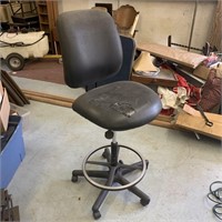 Rolling lab chair | Bench height