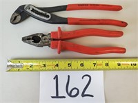 2 Knipex Tools