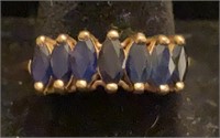 10K yellow gold and sapphire ring