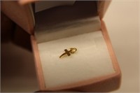 10k yellow gold tiny cross pendant