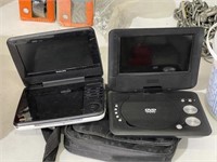 2pc PORTABLE DVD PLAYERS NO CORDS