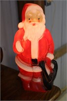 Blow Mold Santa by Empire 1968 13" tall (worked