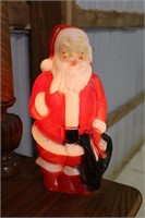 Blow Mold Santa by Empire 1968 13" tall (worked