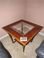 Wood/Glass Coffee Table