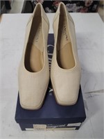 Rangoni - (Size 9) Designer Shoes