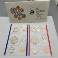 1992 US MINT UNCIRCULATED COIN SET