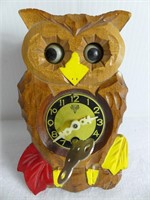 MI-KEN 5" OWL KEY WIND WALL CLOCK