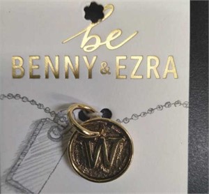 BENNY & EZRA "W" pendant