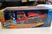 Muscle Machine Radio Control Dodge Charger 1:18