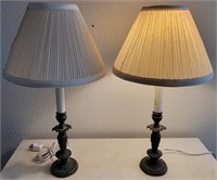 K - PAIR OF MATCHING TABLE LAMPS (N12)