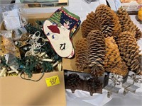 GROUP OF HUGE PINECONES, CHRISTMAS DÉCOR