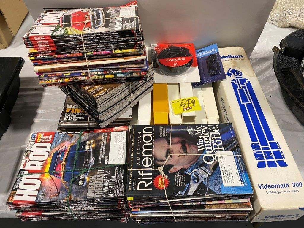 LARGE GROUP OF HOT ROD MAGAZINES, STACK OF