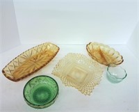 (5) Vtg Colored Glass Pcs: Green Egg Cup, Amber