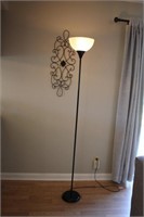 Metal floor lamp, 71"H
