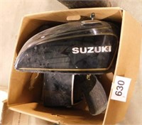 Suzuki motorcycle parts: Gas tank w/ key - Fender