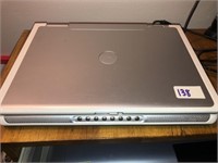 Dell Laptop Computer w P Cord (Working & Unlocked)
