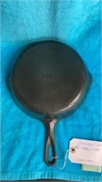 Griswold Skillet #6 Small Logo Early Handle