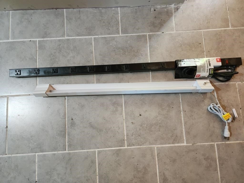 4' power strip & 3' light