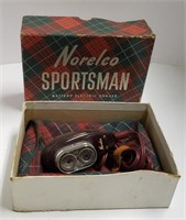 Vtg Norelco Electric Shaver