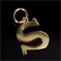 9ct yellow gold letter S pendant
