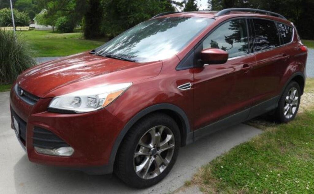 2014 Ford Escape SE Four Door Crossover, Eco