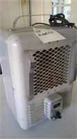 Titan electric heater, works