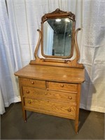 4-Drawer Oak Dresser & Mirror