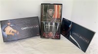 Garth Brooks 8-disc set "Blame it all on my Roots"