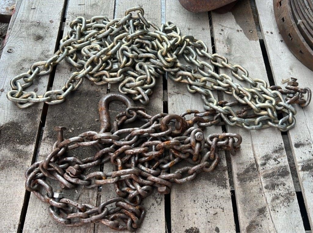 2 Tow Chains. #LYR