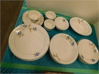 PARTIALSET OF DISHES STUENVILLE