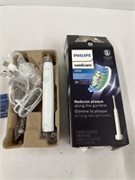PHILIPS 2100 ELECTRIC TOOTH BRUSH