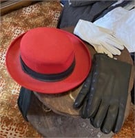 LADIES HAT AND GLOVES