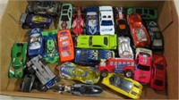 COLLECTION OF HOT WHEELS, MATCHBOX CARS