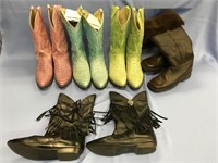 Choice on 2 (252-253): 4 Pairs of western style bo