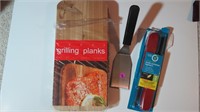 Cedar grilling planks (5), Pampered Chef stainless