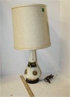 Vintage MCM Lamp w/Shade