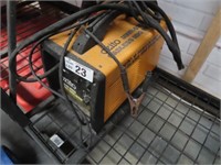 Ozito Gasless Mig Welder MWR090 240V