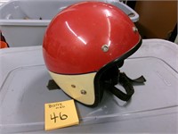 vintage 1970s motorcycle helmet