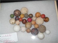 LOT OF ANTIQUE CLAY MARBLES
