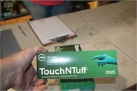 2 BOXES TOUCH-N-TUFF (8.5-9) DISPOSABLE