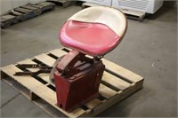 International Seat Assembly for a  460 or 560 IH a