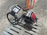 Simpson Pressure Washer w/ Honda Motor