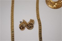 Cosmetic Necklace and 2 Earring Sets