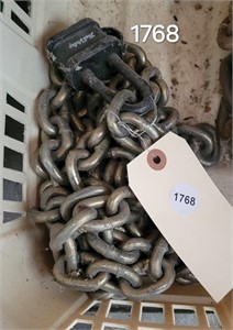 Heavy Chain with padlock